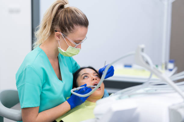 Best Broken Tooth Emergency  in Maxwell, CA